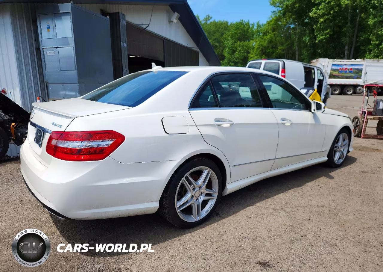 2013 Mercedes-Benz E 350 4Matic VIN:WDDHF8JB6DA715368 - 3