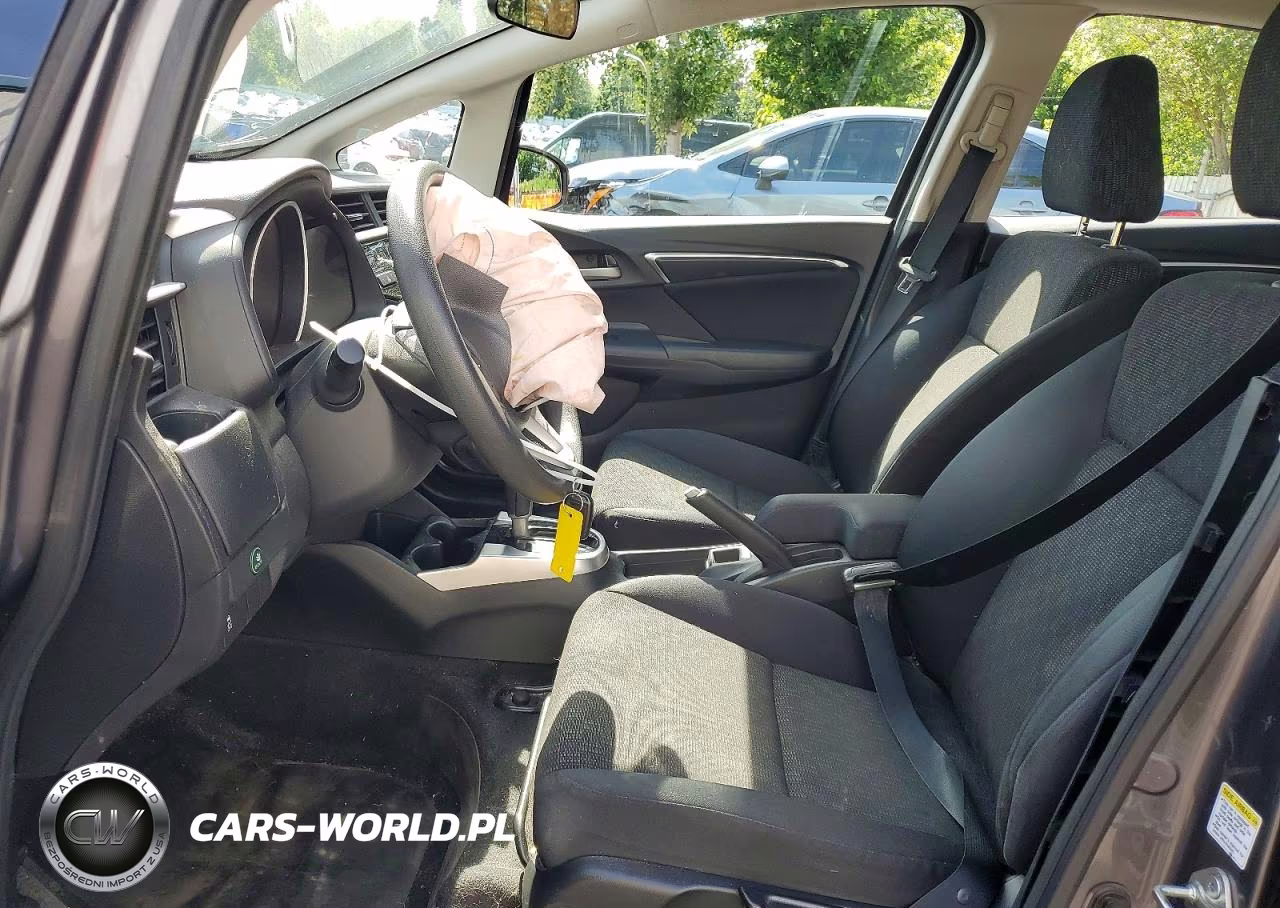 2015 Honda Fit Lx VIN:3HGGK5H57FM713149 - 7