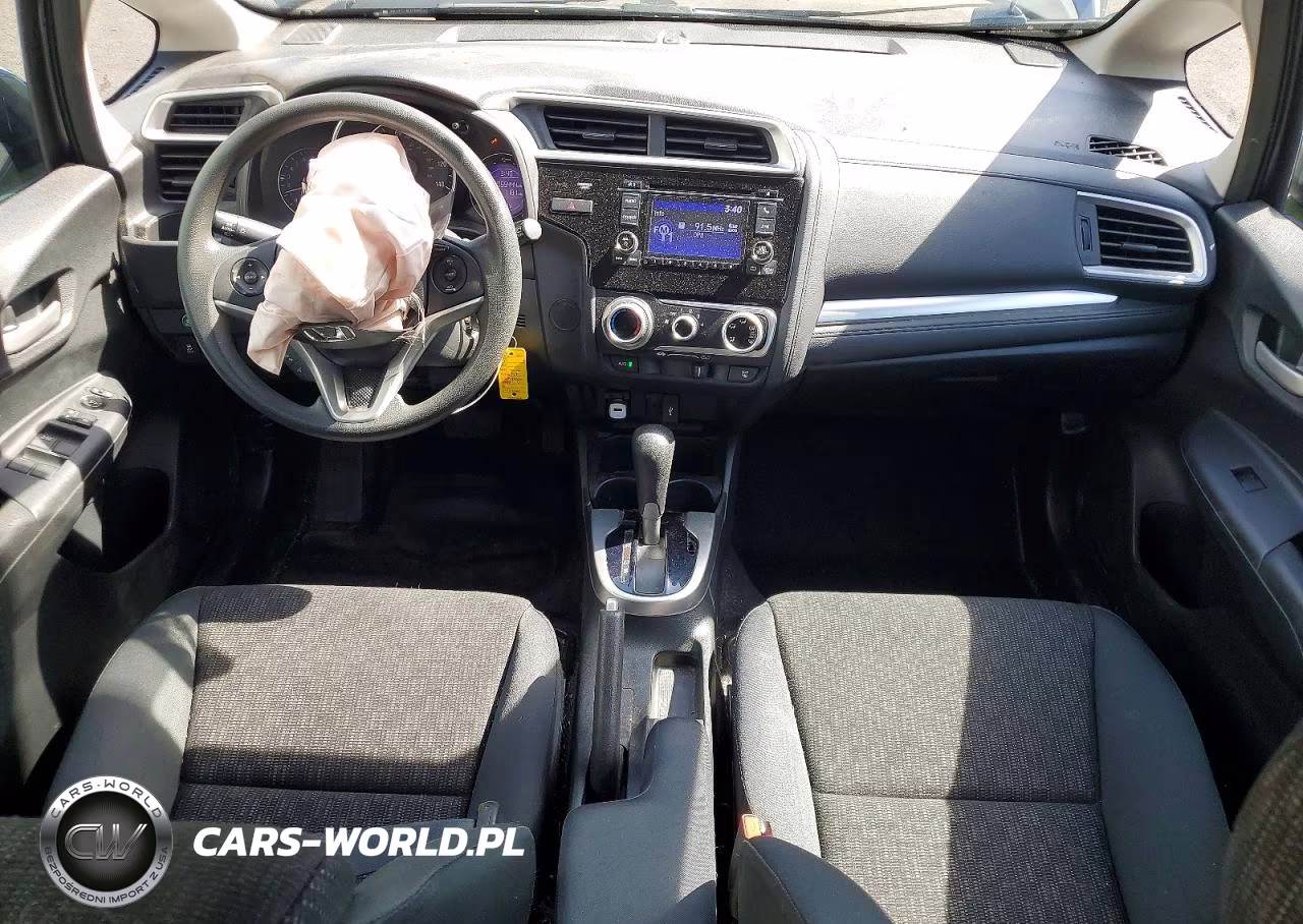 2015 Honda Fit Lx VIN:3HGGK5H57FM713149 - 8