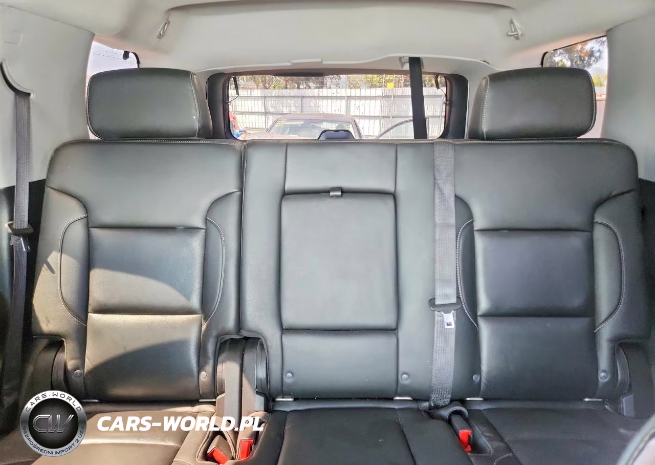 2019 Chevrolet Tahoe Lt VIN:1GNSCBKC4KR359277 - 10