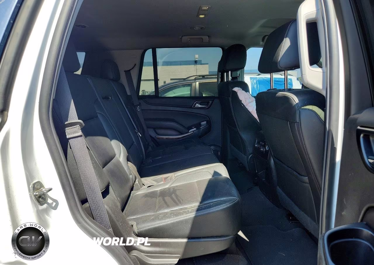 2019 Chevrolet Tahoe Lt VIN:1GNSCBKC4KR359277 - 11