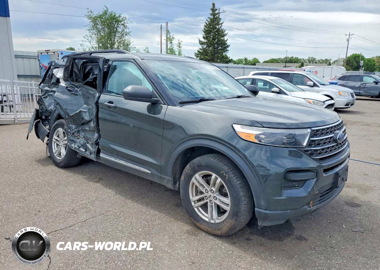 2022 Ford Explorer Xlt VIN:1FMSK8DH7NGB86194 - 4