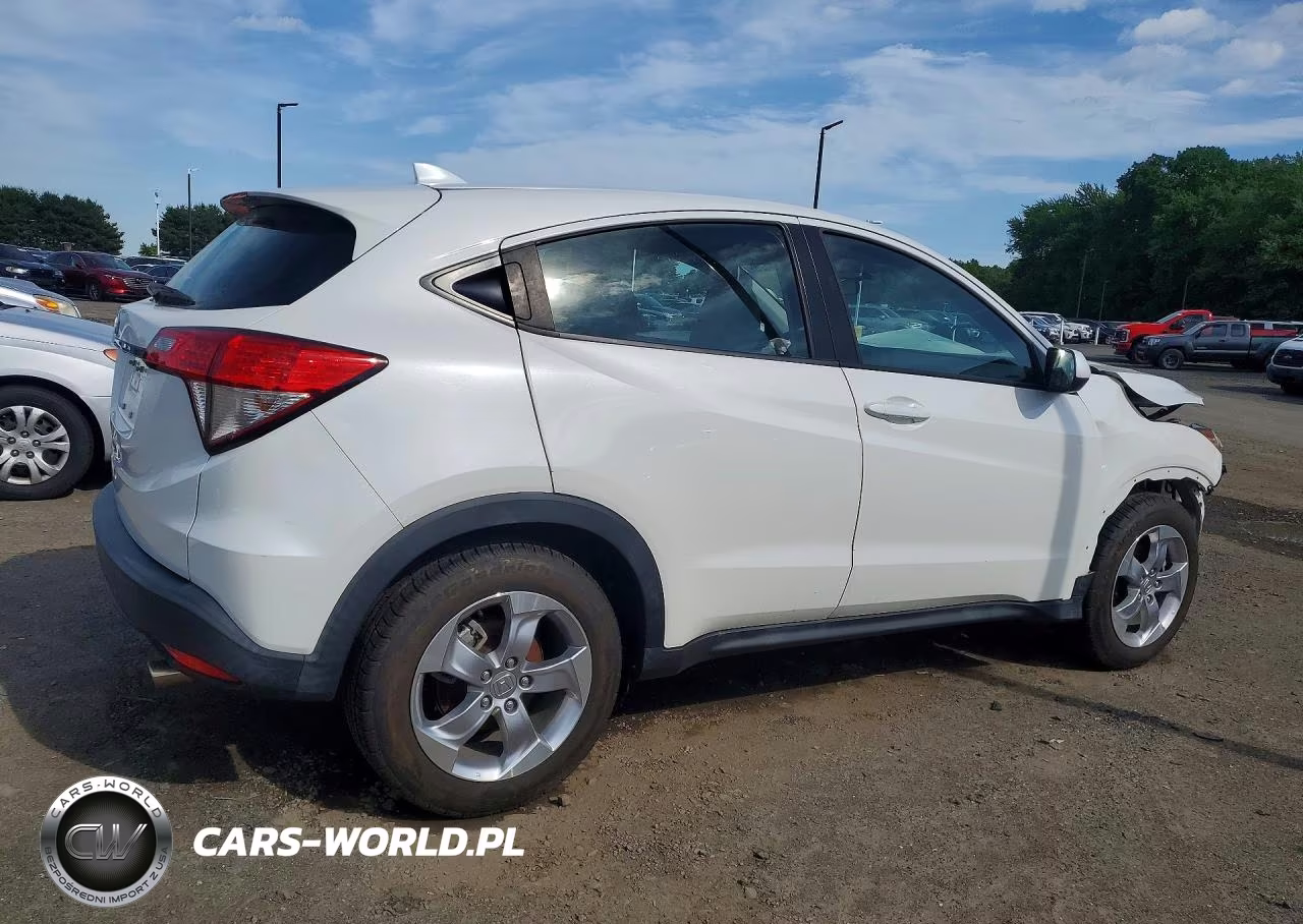2022 Honda Hr-V 2Wd Lx VIN:3CZRU5H36NM725172 - 3