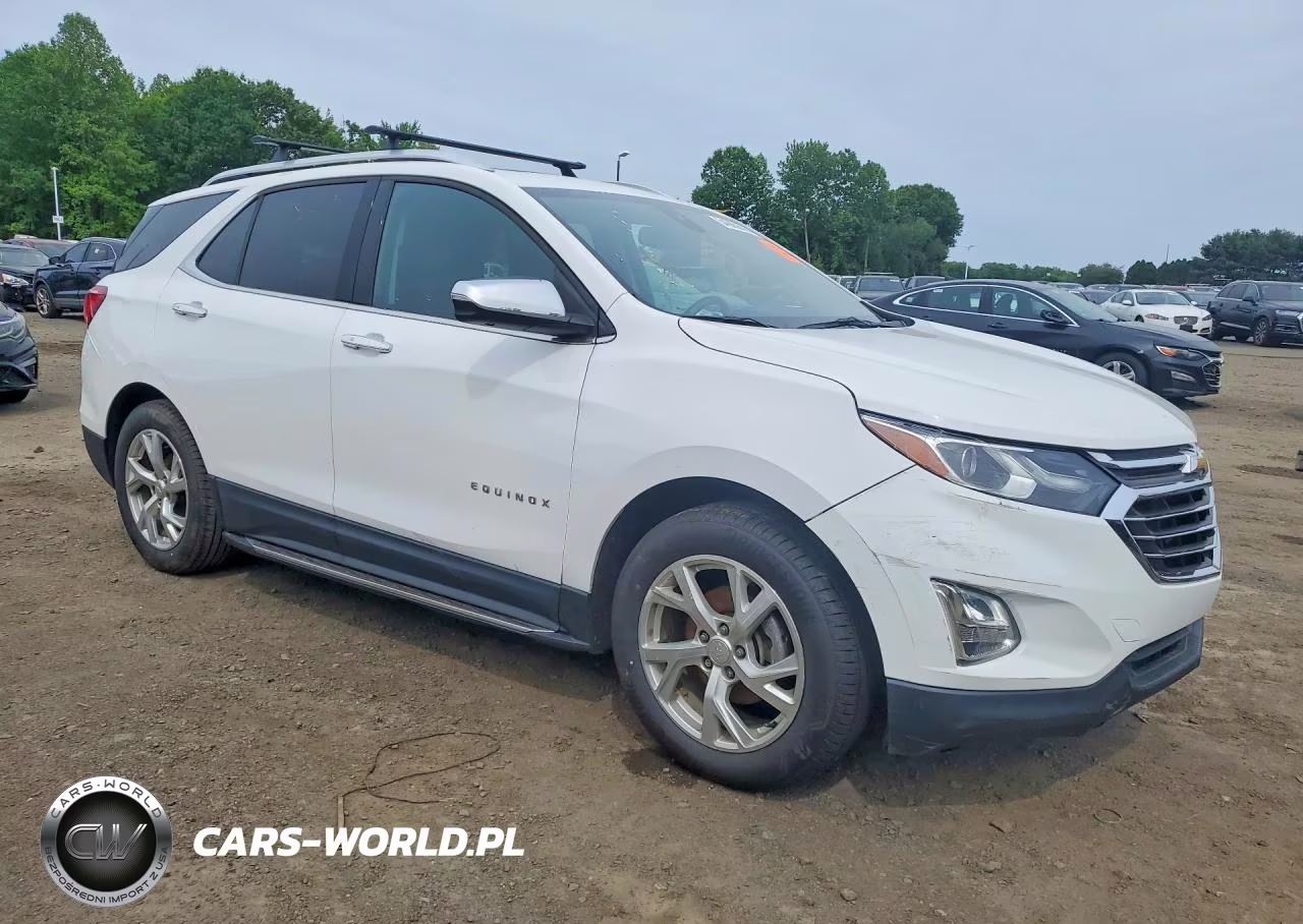 2018 Chevrolet Equinox Premier VIN:3GNAXPEU2JL170277 - 4