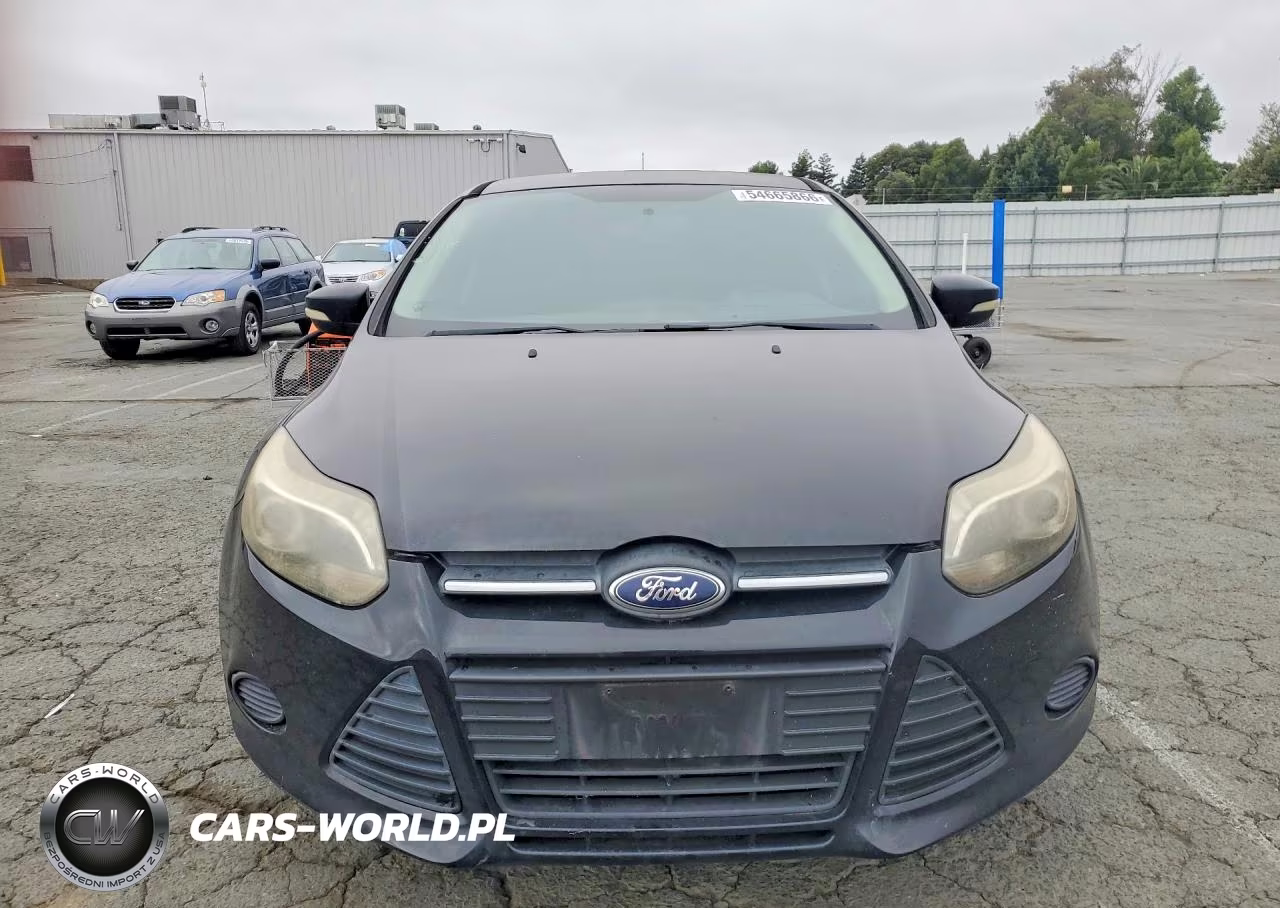 2014 Ford Focus Se VIN:1FADP3K2XEL456063 - 5