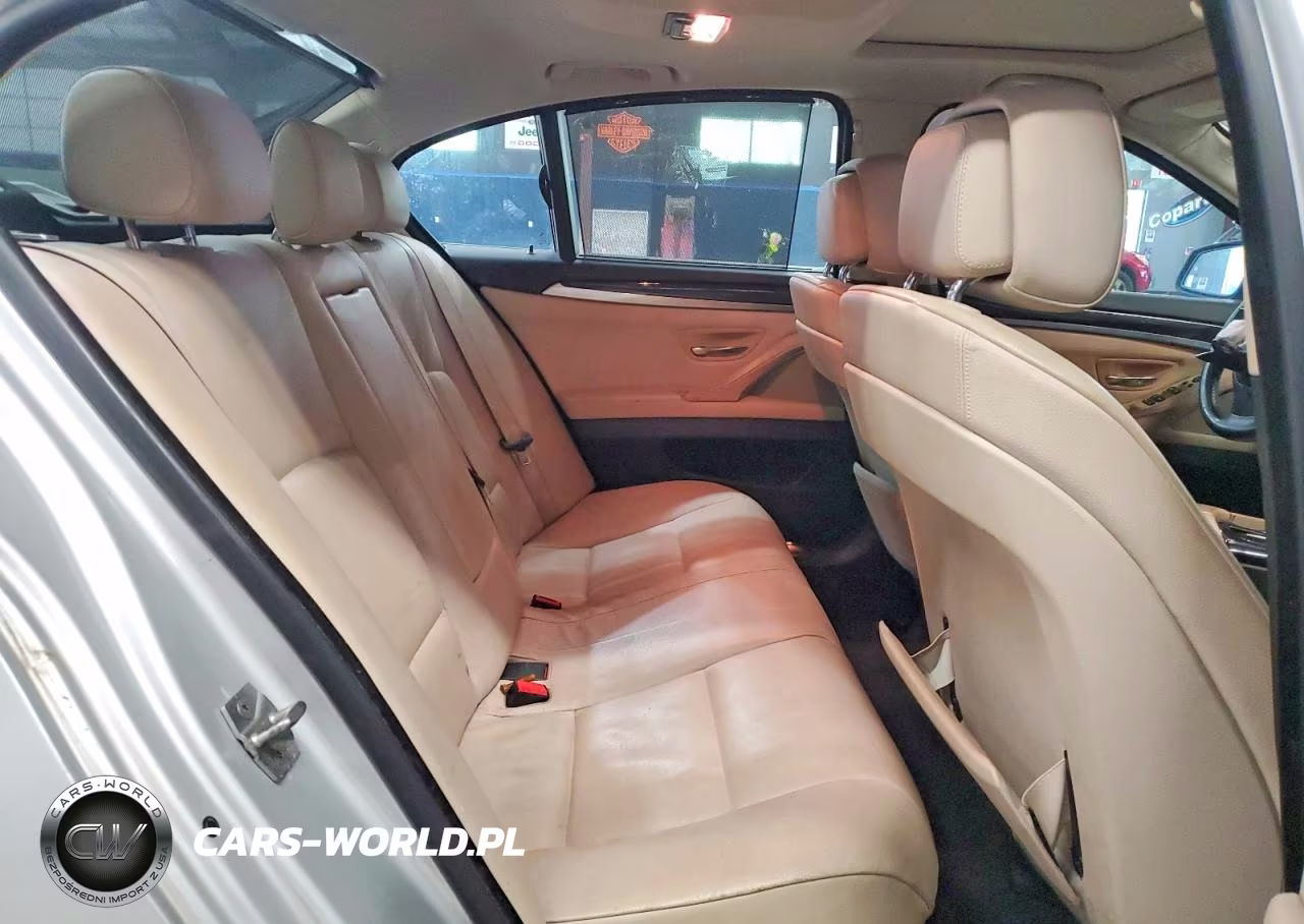 2011 BMW 535 Xi VIN:WBAFU7C55BC876270 - 10