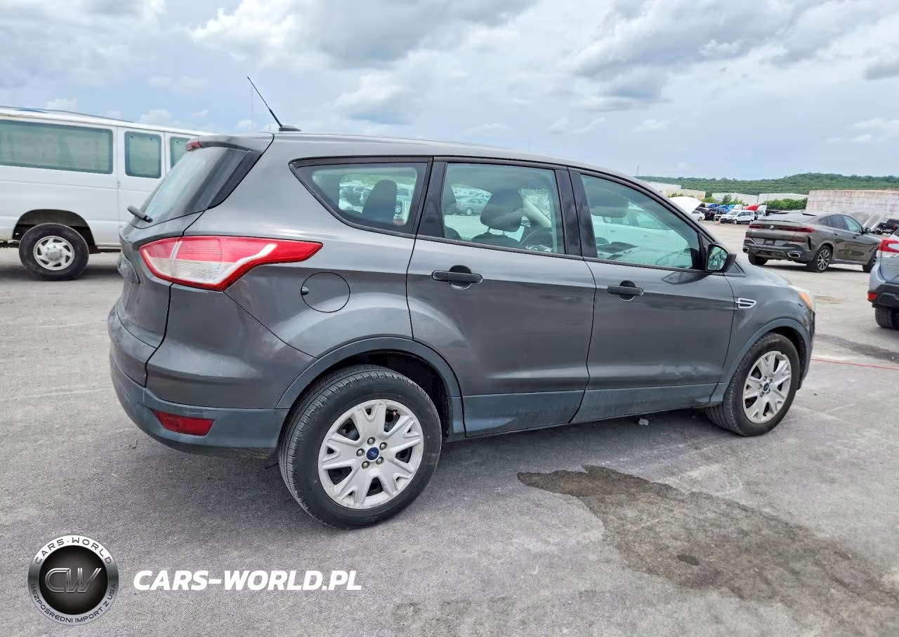 2015 Ford Escape S VIN:1FMCU0F75FUC10659 - 3