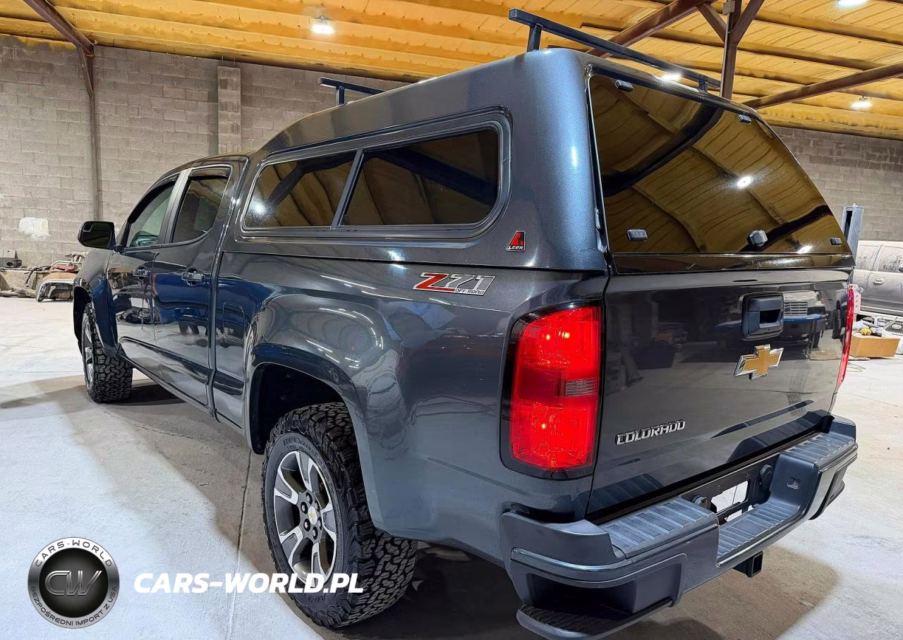 2015 Chevrolet Colorado Z71 VIN:1GCGTCE36F1267821 - 3