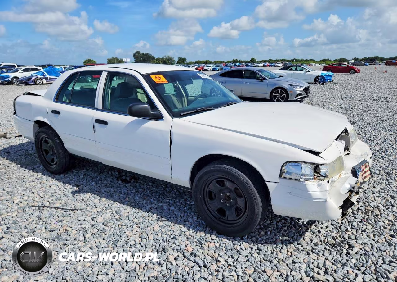 2008 Ford Crown Victoria Police Interceptor VIN:2FAHP71V48X120808 - 4