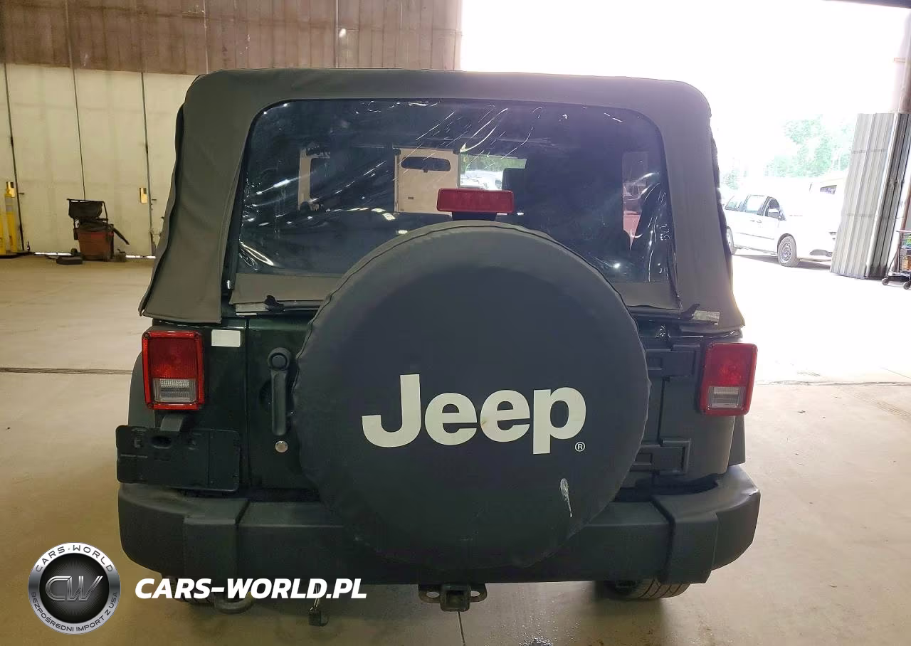 2010 Jeep Wrangler Sport VIN:1J4AA2D11AL196699 - 6