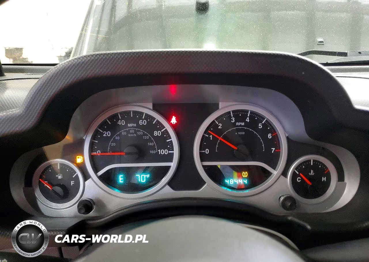 2010 Jeep Wrangler Sport VIN:1J4AA2D11AL196699 - 9