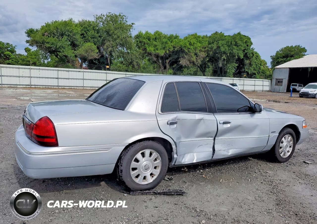 2003 Mercury Grand Marquis Ls VIN:2MEFM75W83X608292 - 3