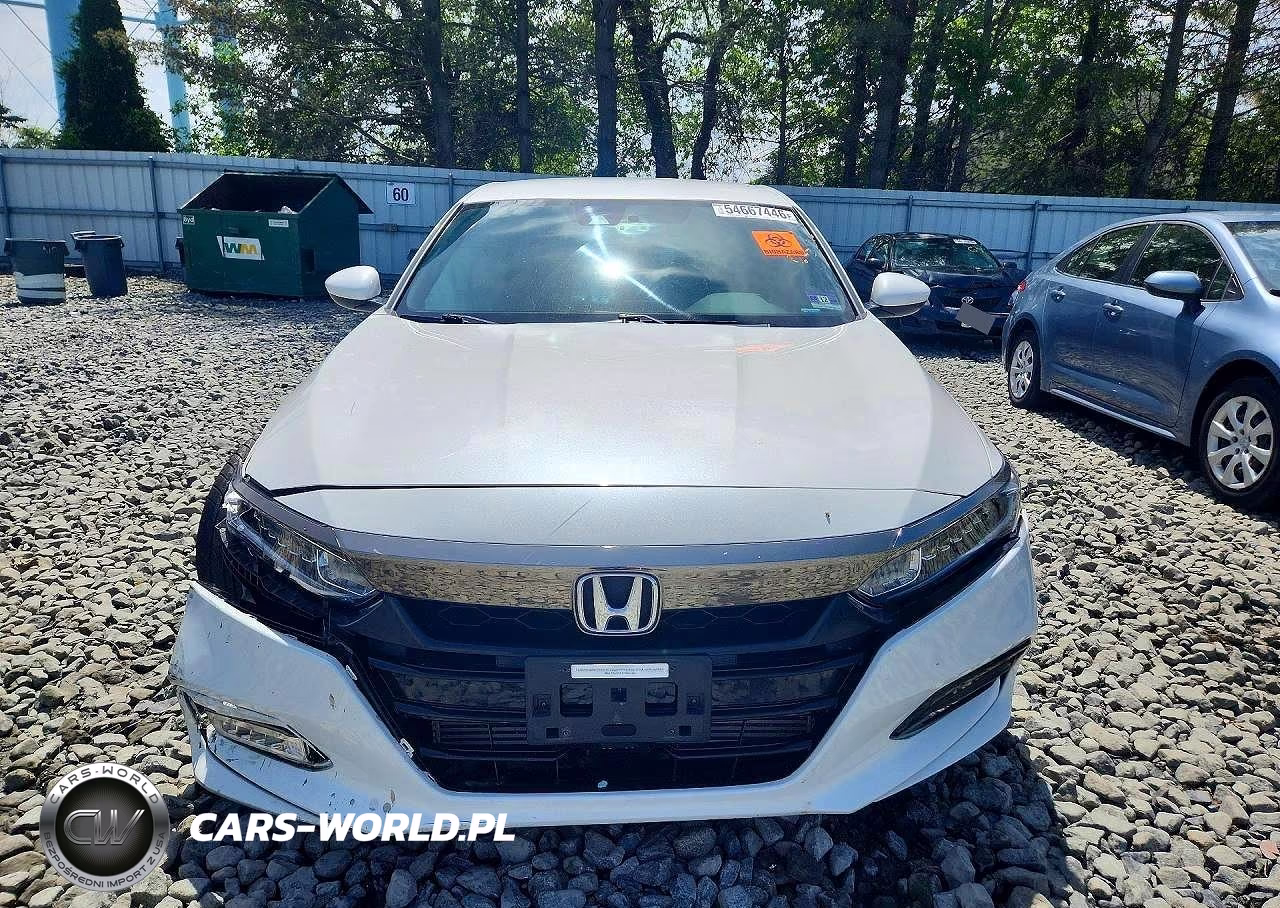 2018 Honda Accord Sport VIN:1HGCV1F30JA027850 - 5