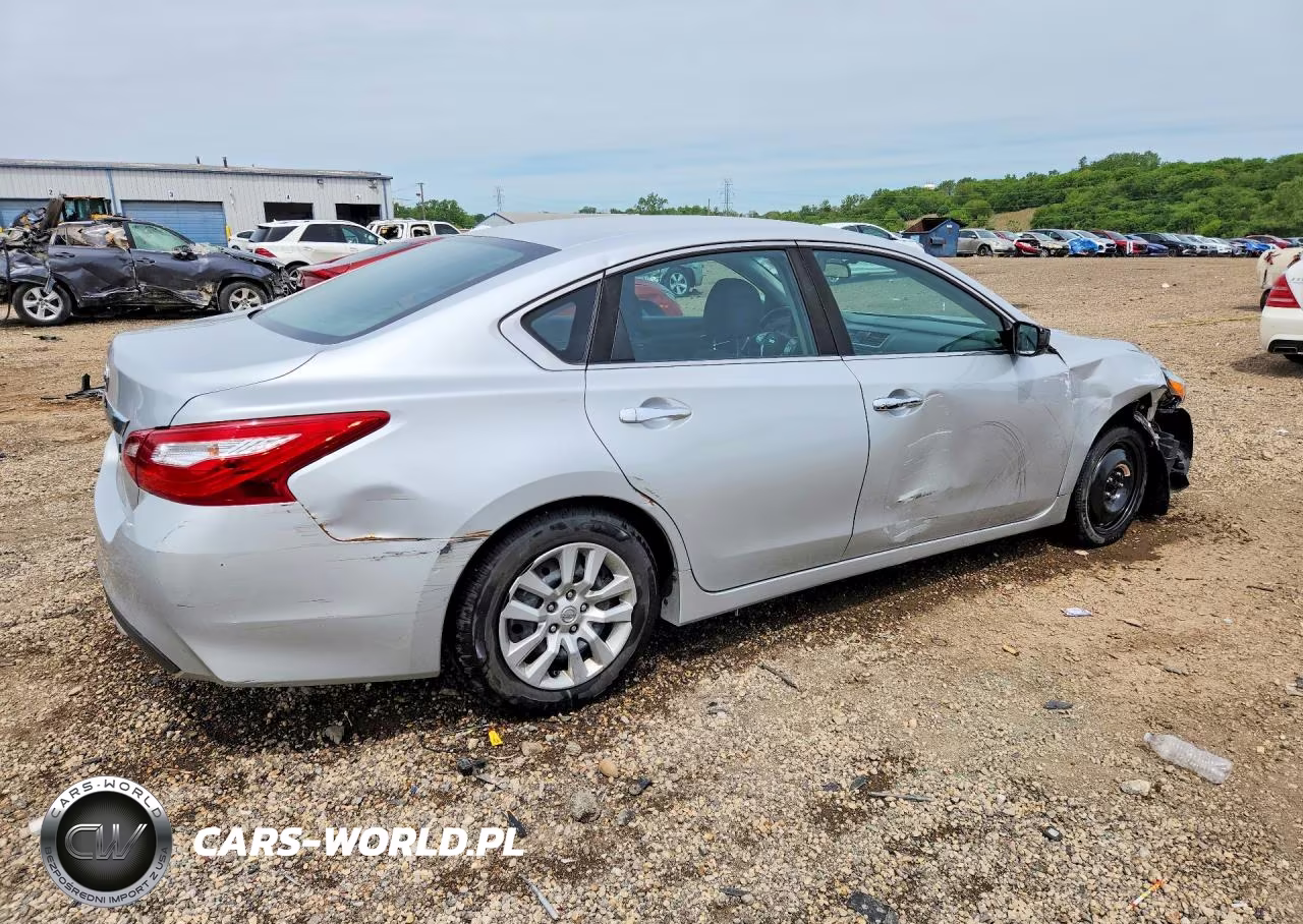 2016 Nissan Altima 2.5 S VIN:1N4AL3AP1GN355609 - 3