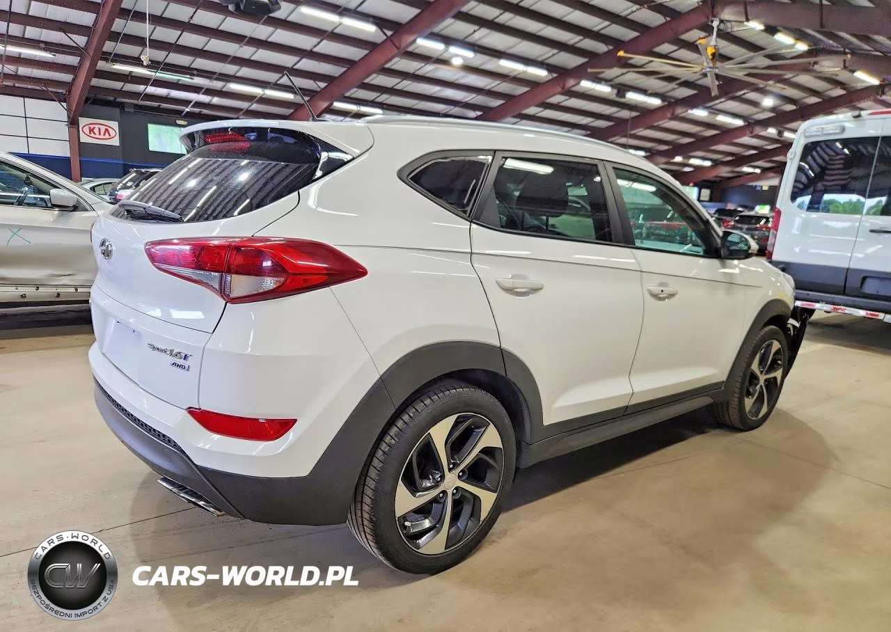 2016 Hyundai Tucson Sport VIN:KM8J3CA21GU052040 - 3
