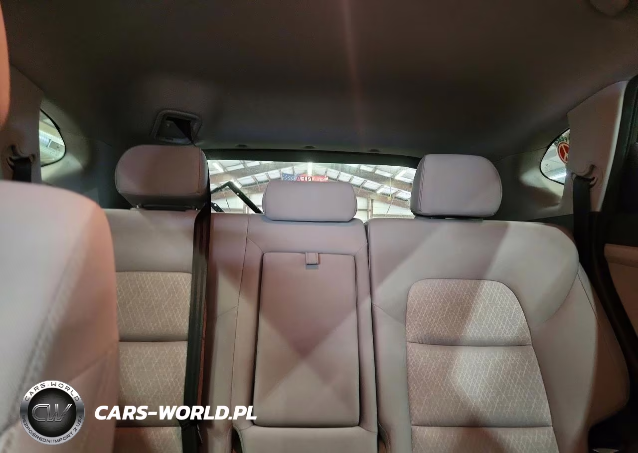 2017 Hyundai Tucson Se VIN:KM8J3CA48HU488127 - 10
