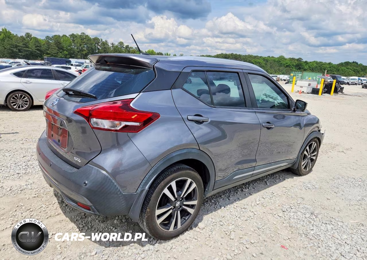 2020 Nissan Kicks Sr VIN:3N1CP5DV8LL519125 - 3