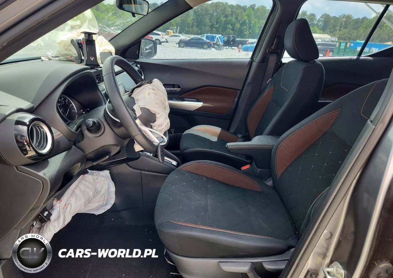 2020 Nissan Kicks Sr VIN:3N1CP5DV8LL519125 - 7