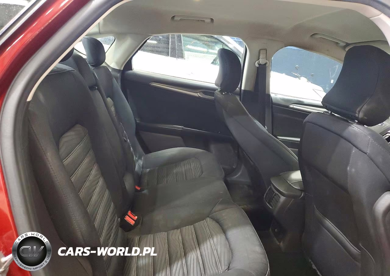 2016 Ford Fusion Se VIN:3FA6P0H7XGR284437 - 10