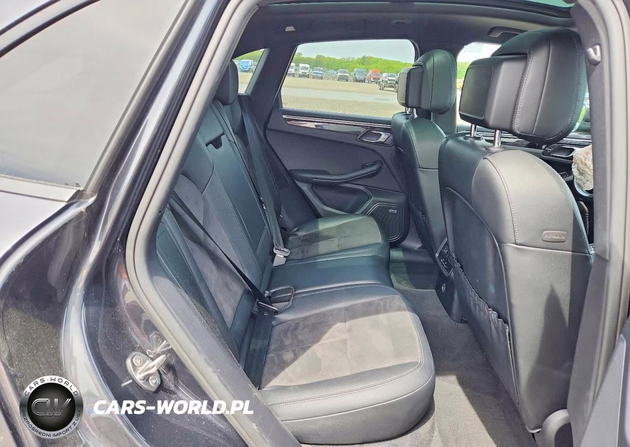 2018 Porsche Macan VIN:WP1AA2A5XJLB20989 - 11