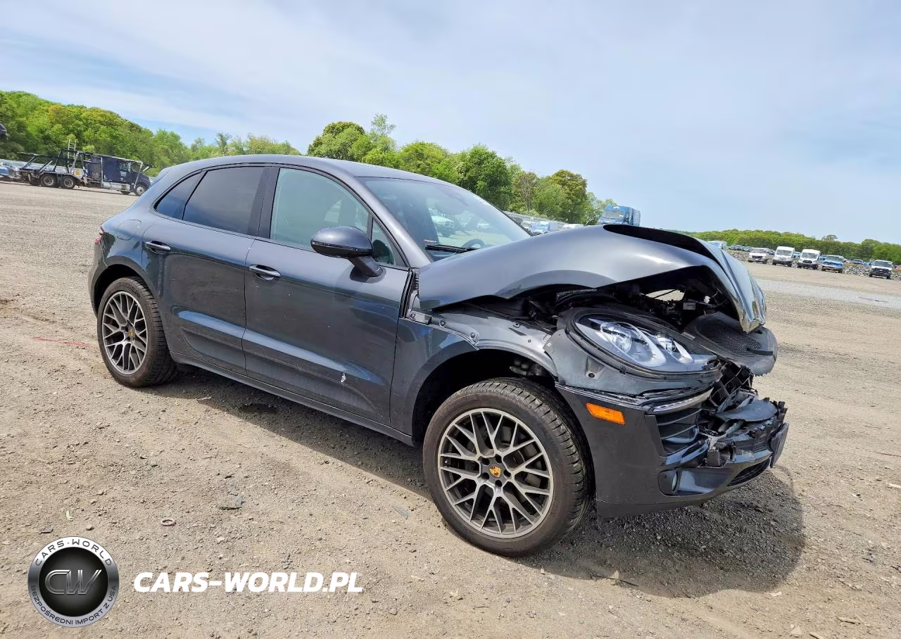 2018 Porsche Macan VIN:WP1AA2A5XJLB20989 - 4