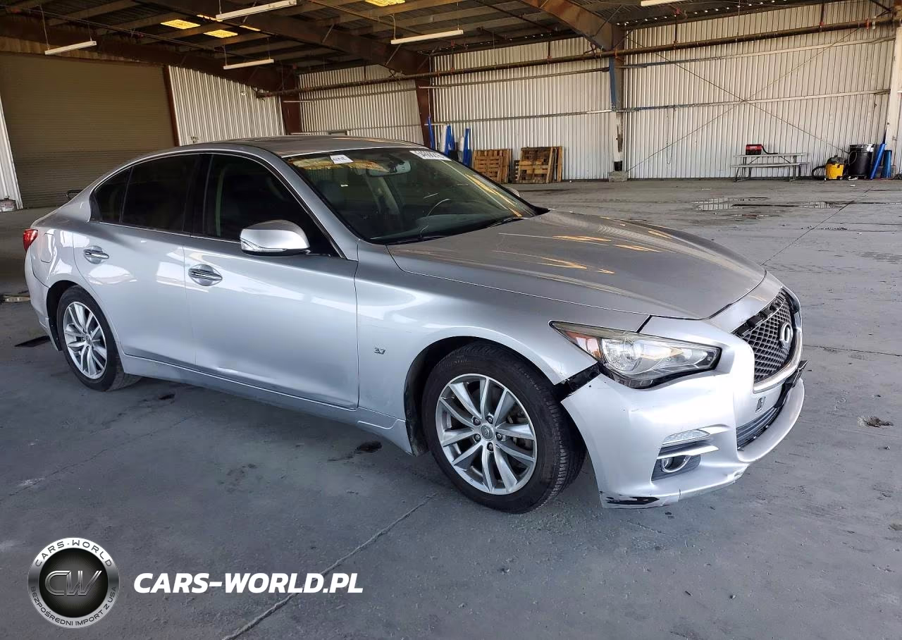 2015 Infiniti Q50 Premium VIN:JN1BV7AP7FM354150 - 4