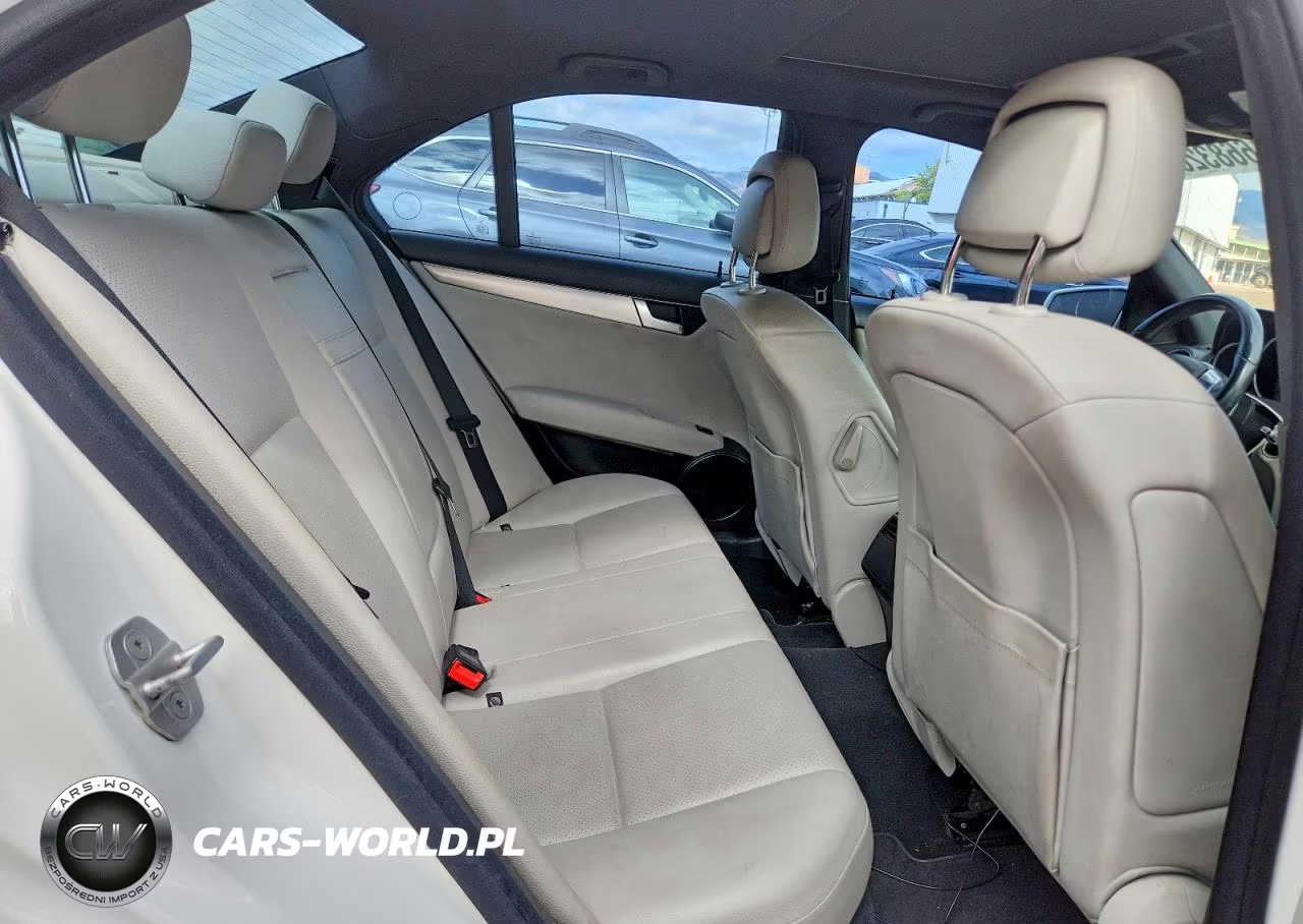 2013 Mercedes-Benz C 250 VIN:WDDGF4HB8DR269056 - 10