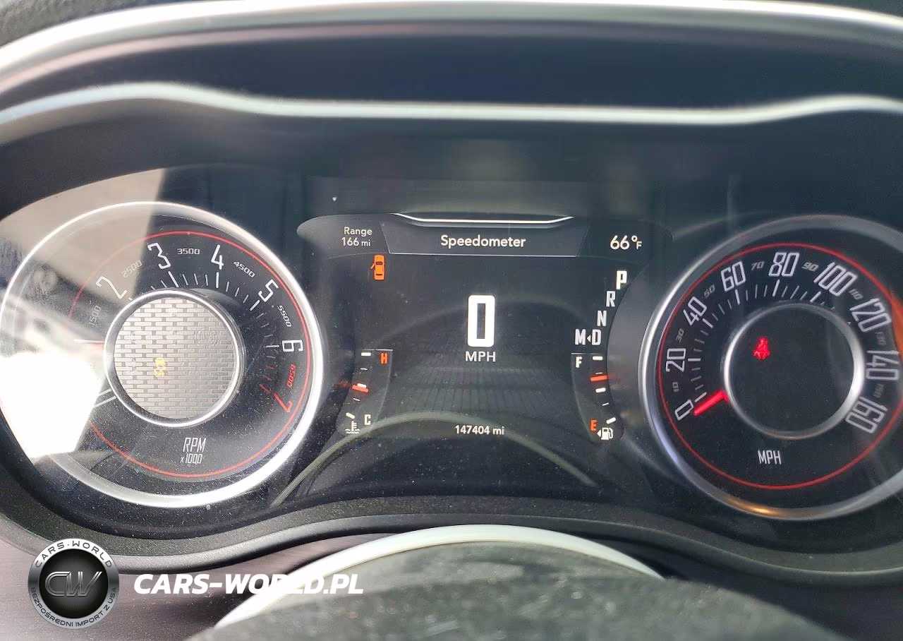 2015 Dodge Challenger Sxt VIN:2C3CDZAG1FH816824 - 9