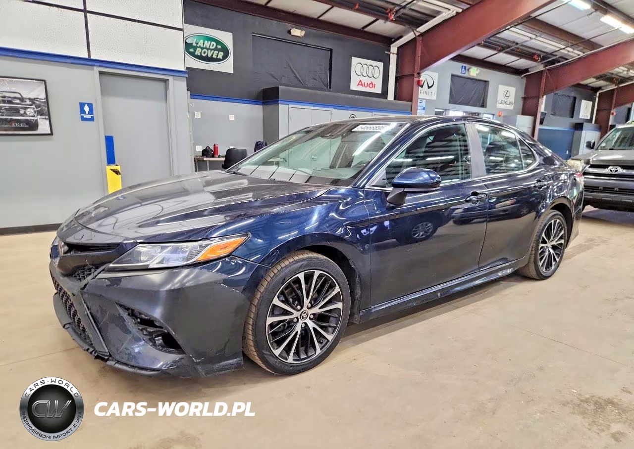 2020 Toyota Camry Se – zdjęcie 1 z 12