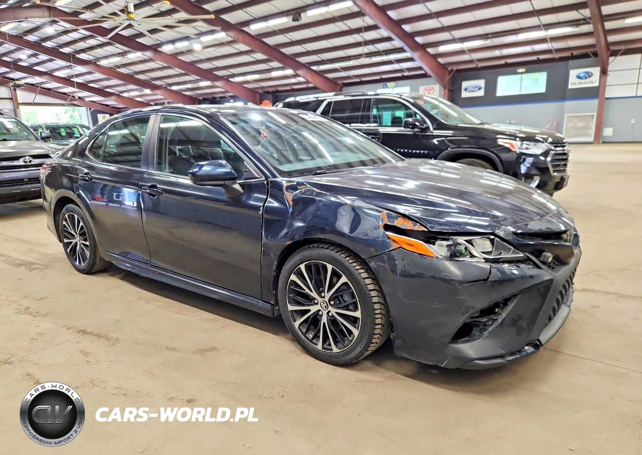 2020 Toyota Camry Se VIN:4T1G11AK8LU342743 - 4