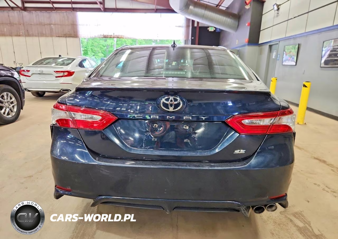 2020 Toyota Camry Se VIN:4T1G11AK8LU342743 - 6