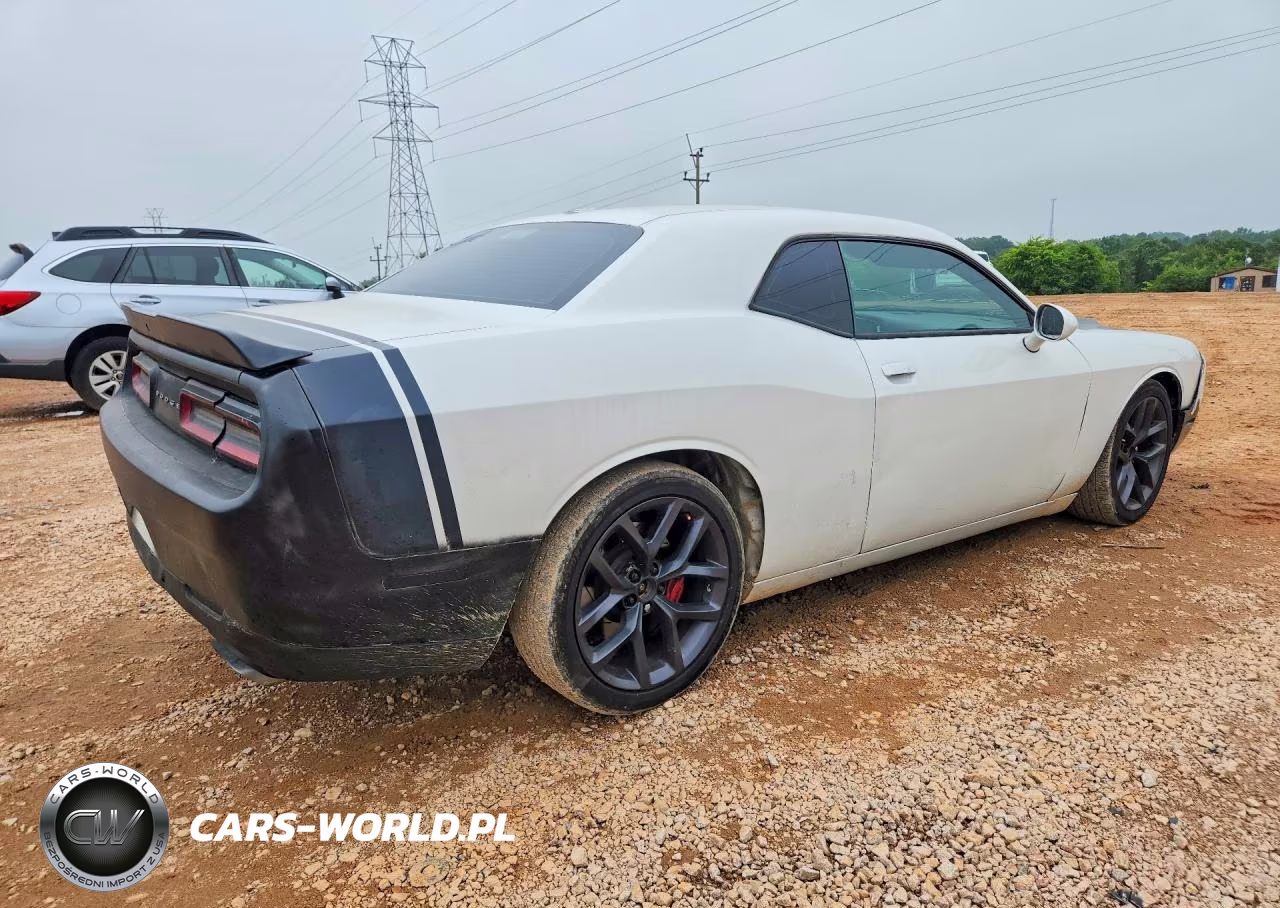 2018 Dodge Challenger R-T Scat Pack VIN:2C3CDZFJXJH224013 - 3