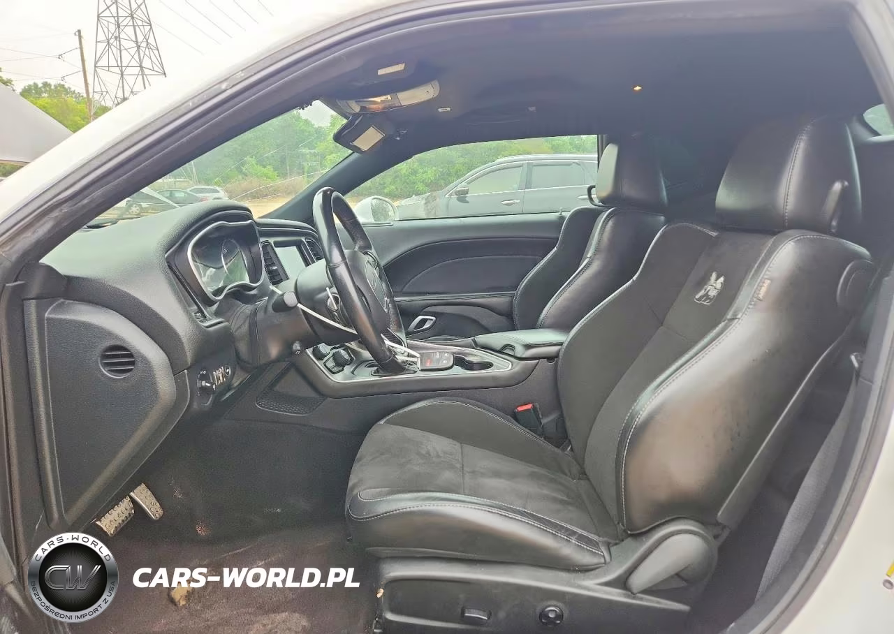 2018 Dodge Challenger R-T Scat Pack VIN:2C3CDZFJXJH224013 - 7