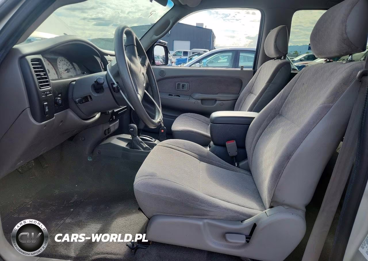 2003 Toyota Tacoma Deluxe VIN:5TEHN72N237219231 - 7