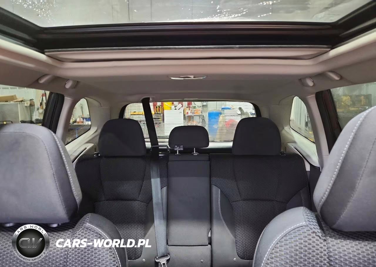 2020 Subaru Forester Premium VIN:JF2SKAJC0LH519090 - 10
