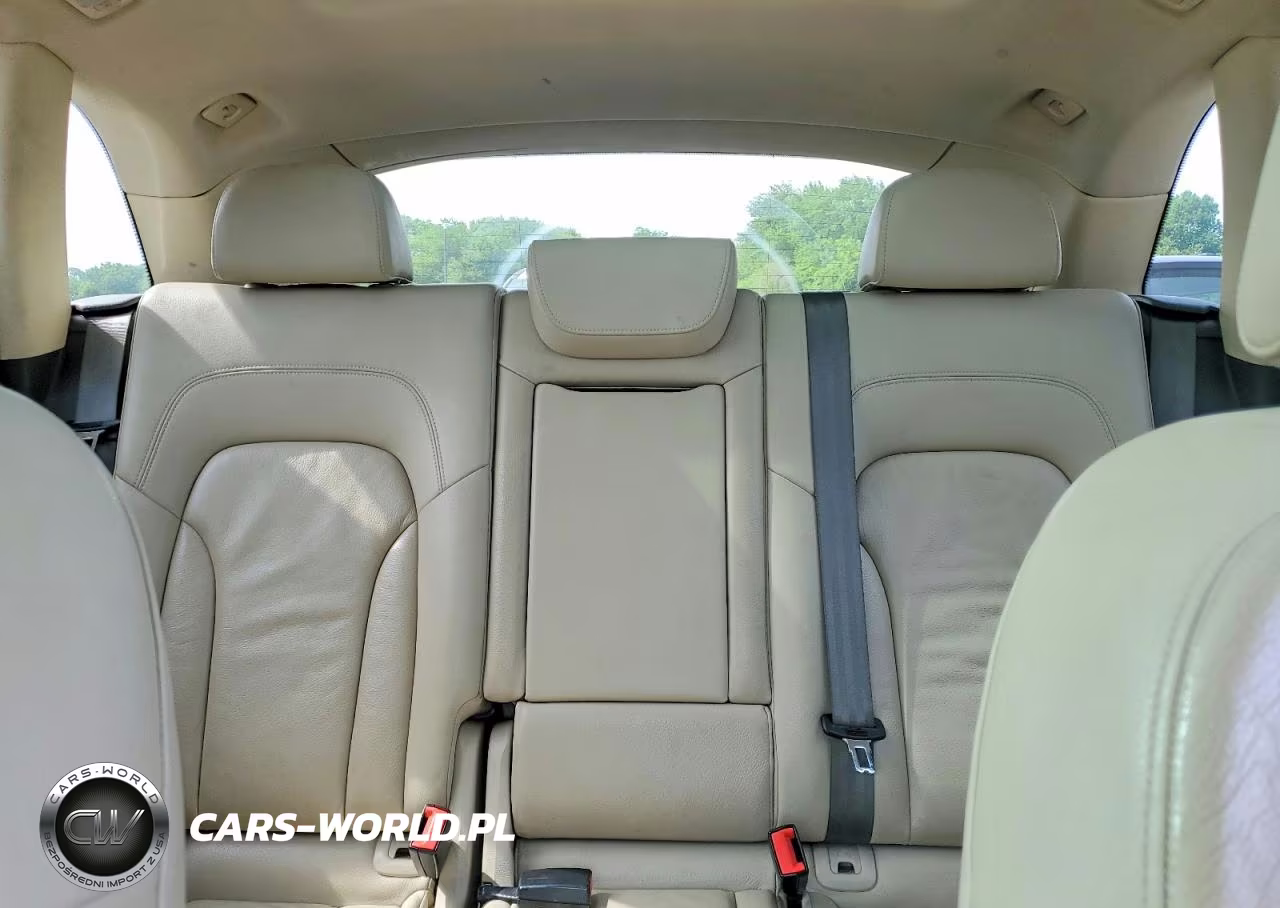 2017 Audi Q5 Premium Plus VIN:WA1L2AFP8HA012172 - 10