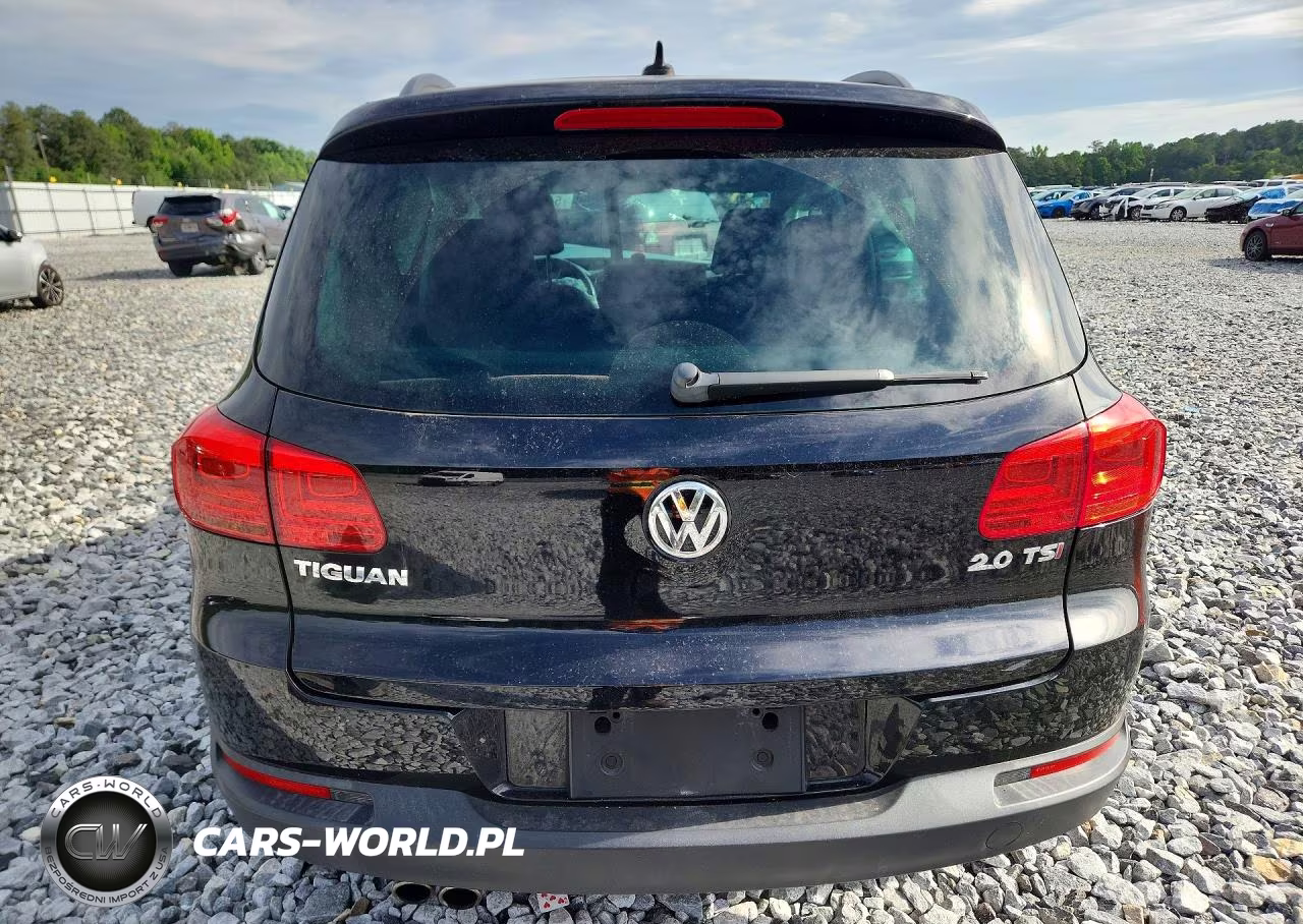 2015 Volkswagen Tiguan S VIN:WVGAV7AX8FW501214 - 6