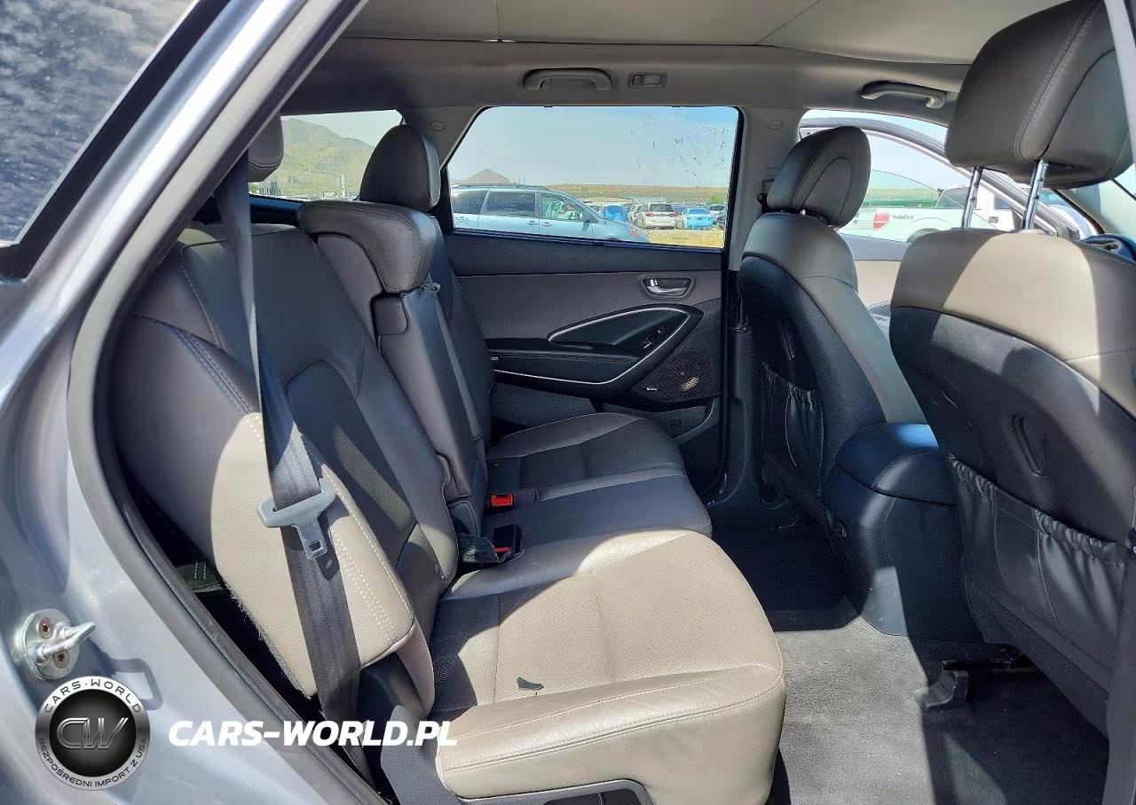 2018 Hyundai Santa Fe Se Ultimate VIN:KM8SRDHF2JU286082 - 10