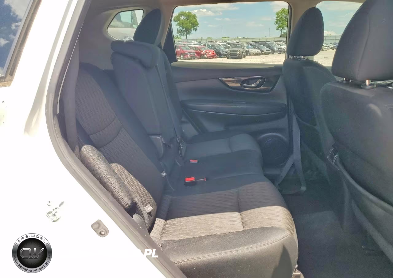 2017 Nissan Rogue S VIN:5N1AT2MV8HC785256 - 11