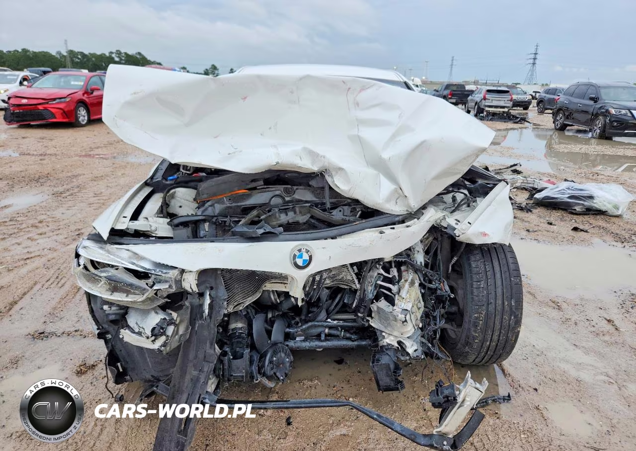 2018 BMW 320 I VIN:WBA8E1G52JNU92933 - 5