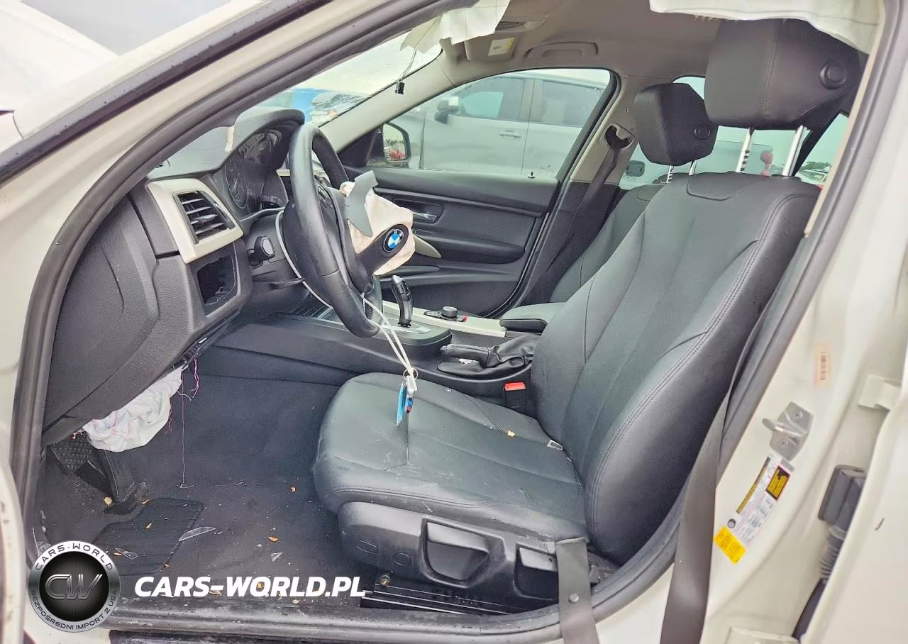 2018 BMW 320 I VIN:WBA8E1G52JNU92933 - 7