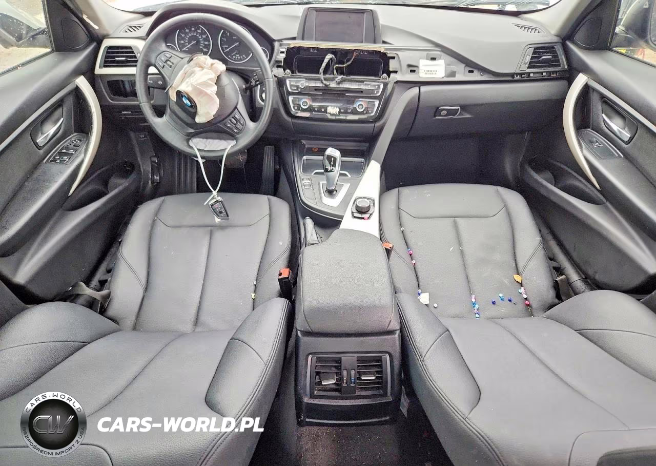 2018 BMW 320 I VIN:WBA8E1G52JNU92933 - 8