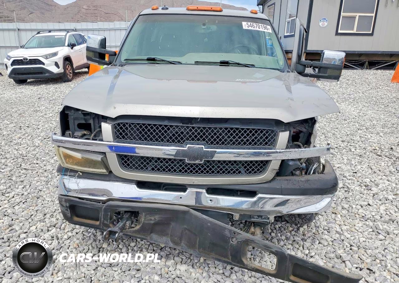2003 Chevrolet Silverado K1500 Heavy Duty VIN:1GCGK13U93F229629 - 5