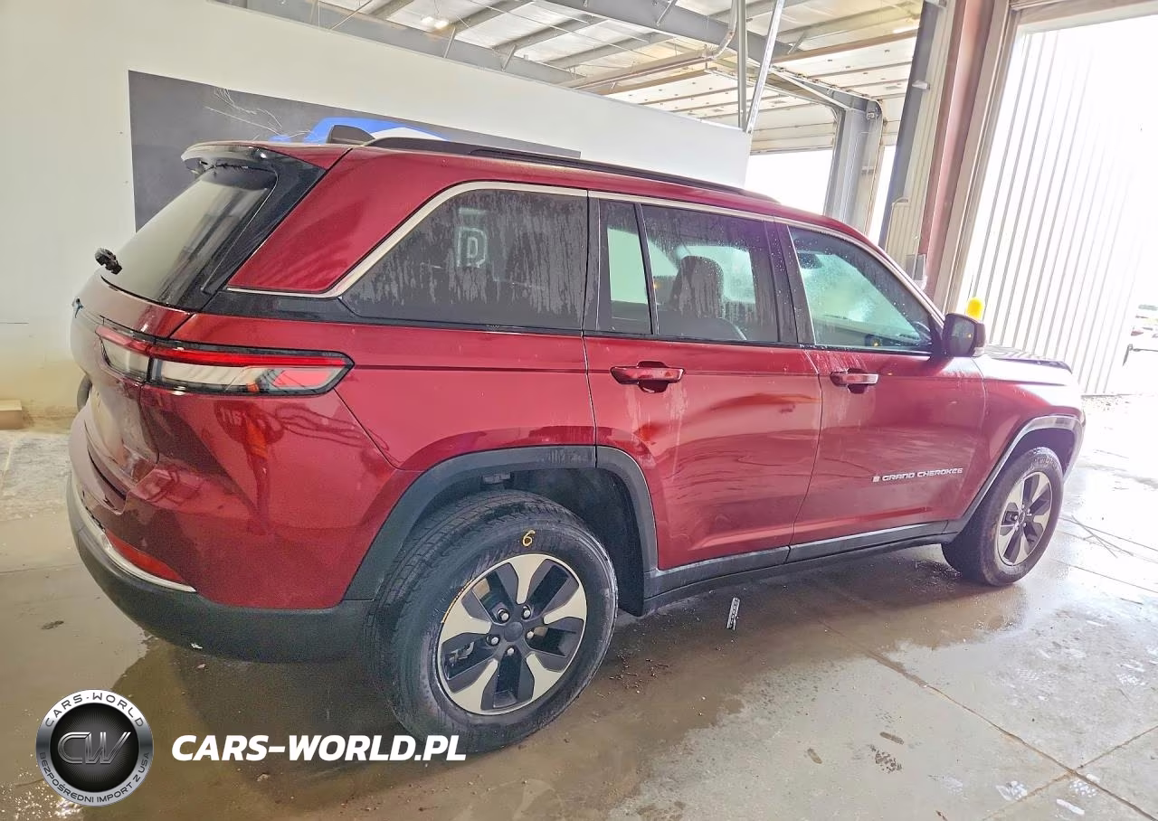 2024 Jeep Grand Cherokee Limited 4Xe VIN:1C4RJYB66R8516382 - 3