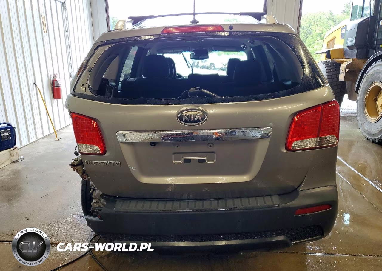 2011 Kia Sorento Lx VIN:5XYKT3A12BG182435 - 6