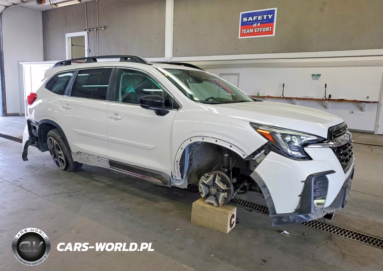 2024 Subaru Ascent Limited VIN:4S4WMAUD3R3438083 - 4