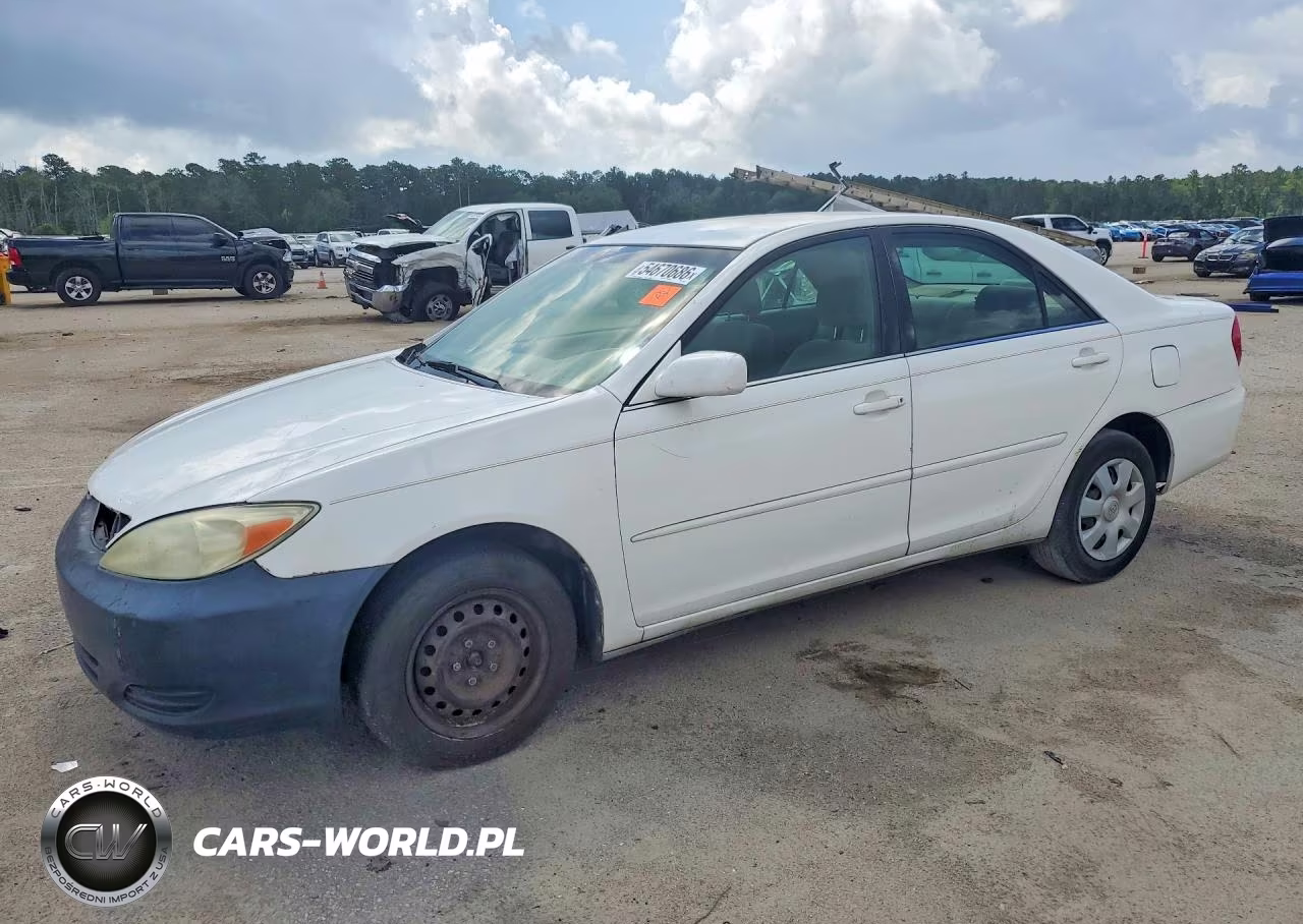 2004 Toyota Camry Le – zdjęcie 1 z 12