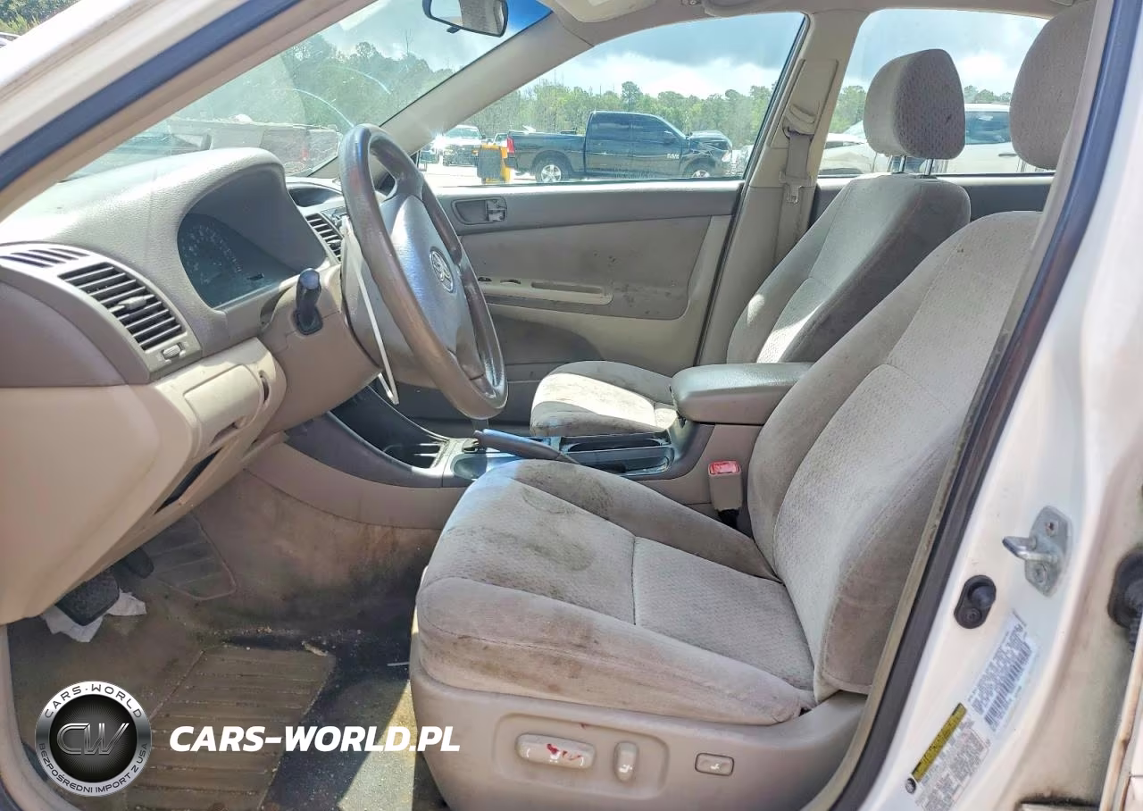 2004 Toyota Camry Le VIN:4T1BE32K64U281693 - 7