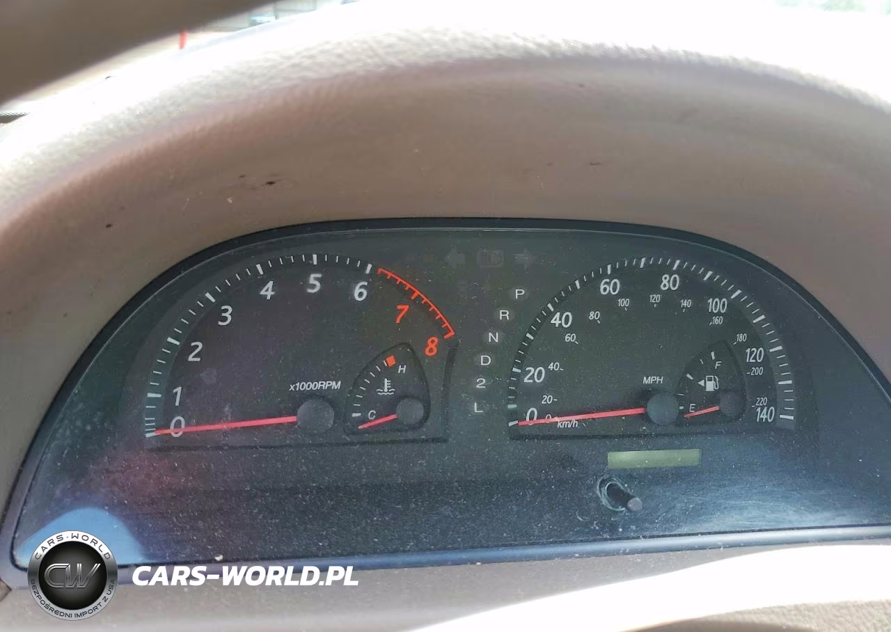 2004 Toyota Camry Le VIN:4T1BE32K64U281693 - 9