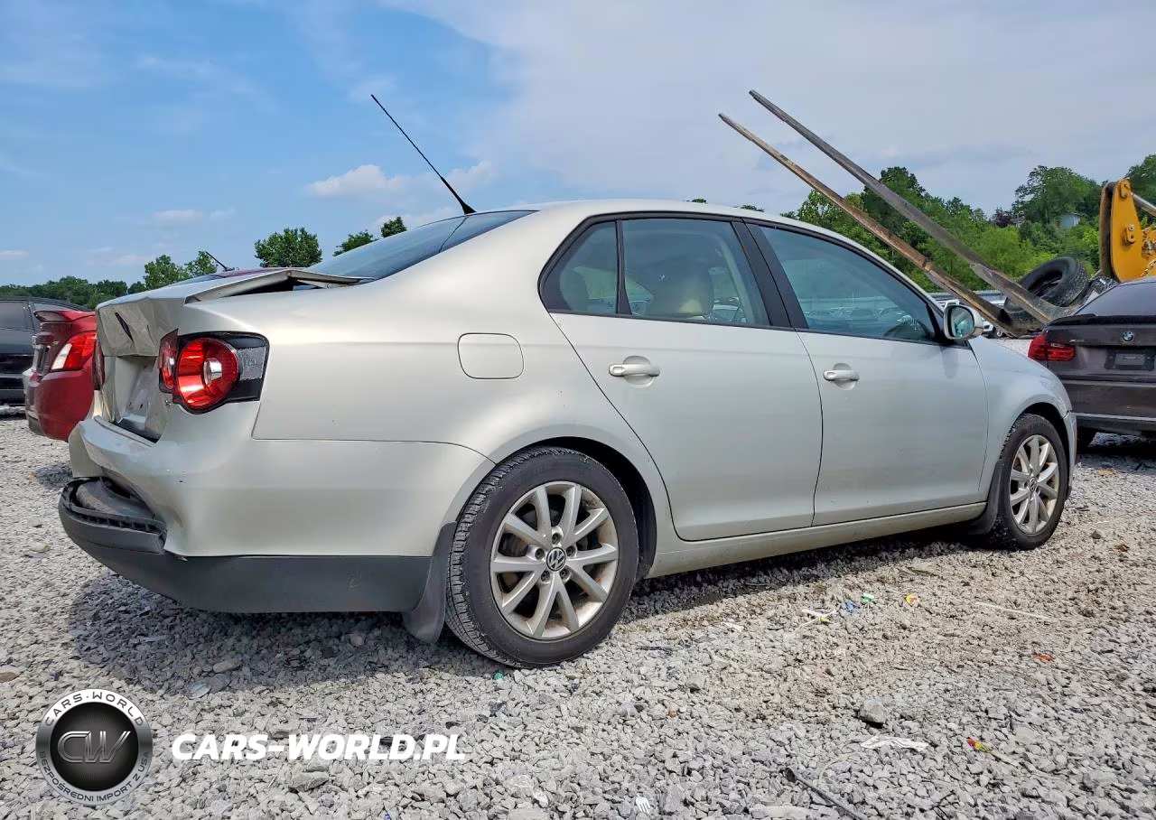 2010 Volkswagen Jetta Se VIN:3VWRZ7AJ8AM162645 - 3